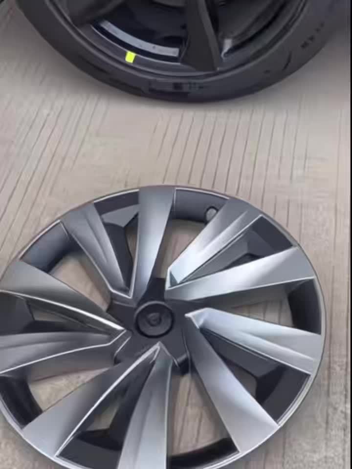 4pcs 19-2025 Dual-Tone Wheel Covers Suitable for Tesla Refreshed Model Y19-Inch, Full-Cover Hub Caps and Rim Protectors Accessories Kit
