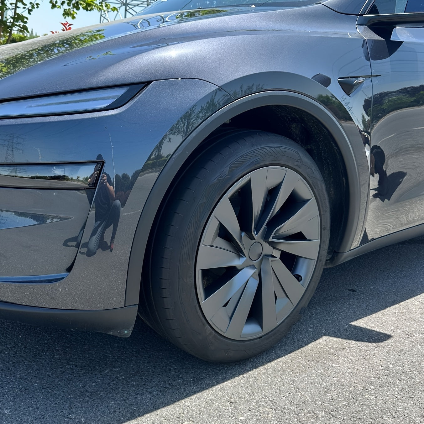 4pcs 19-2025 Dual-Tone Wheel Covers Suitable for Tesla Refreshed Model Y19-Inch, Full-Cover Hub Caps and Rim Protectors Accessories Kit